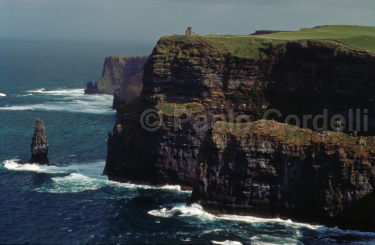 Cliffs of Moher, County Clare, Ireland
 (cod:Ireland 01)